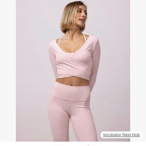 Alo yoga wrap top